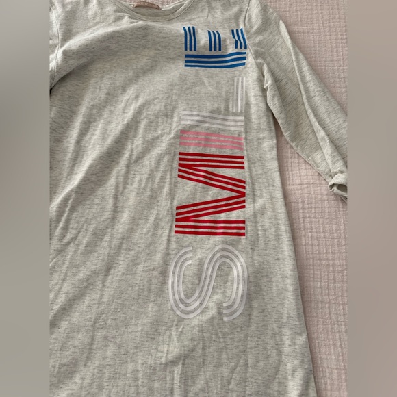 One Child dress - Picture 4 of 6